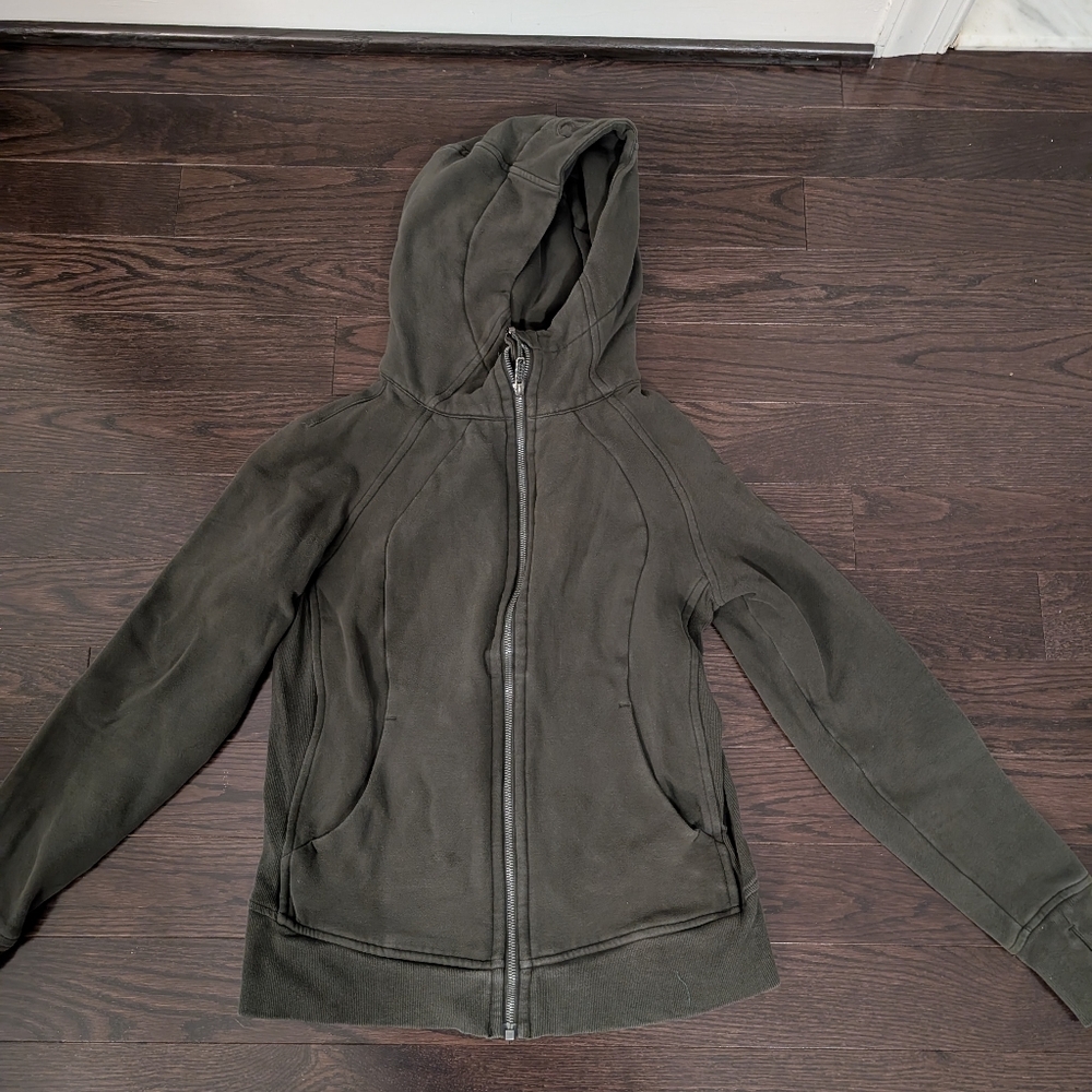 Lululemon zip up hoodie scuba size 8